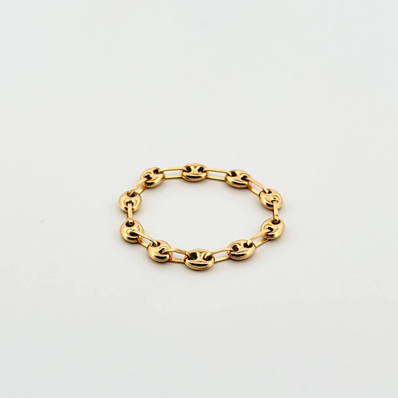 Anillo Gc 0.7gr / T8 1/2 - T9 / 3.3mm Oro Amarillo 18K