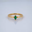 Anillo Solitario Esmeraldas 2.25gr / T7 / Oro Amarillo 18K $