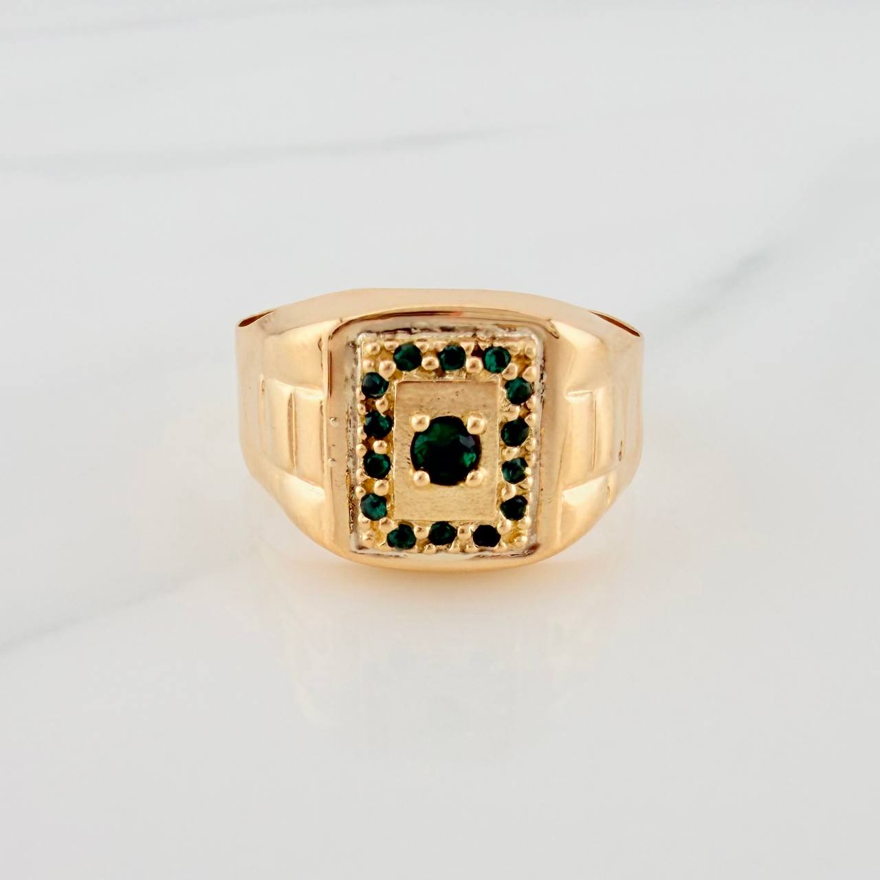 Rectangular Signet Ring 4.55gr / T10 3/4 / 18K Yellow Gold $