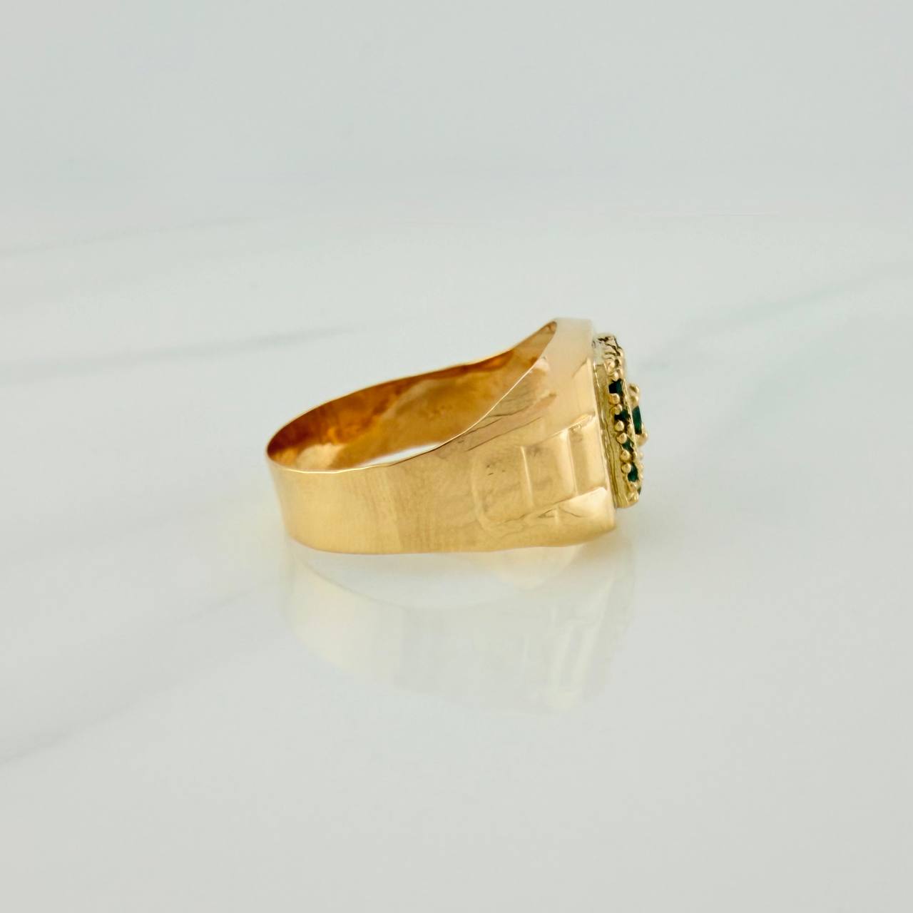Rectangular Signet Ring 4.45gr / T10 1/2 / 18K Yellow Gold $