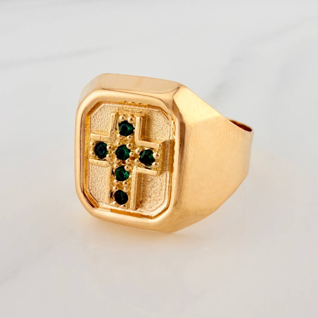 Anillo Cruz 3.8gr / T10 1/2 / Oro Amarillo 18K $