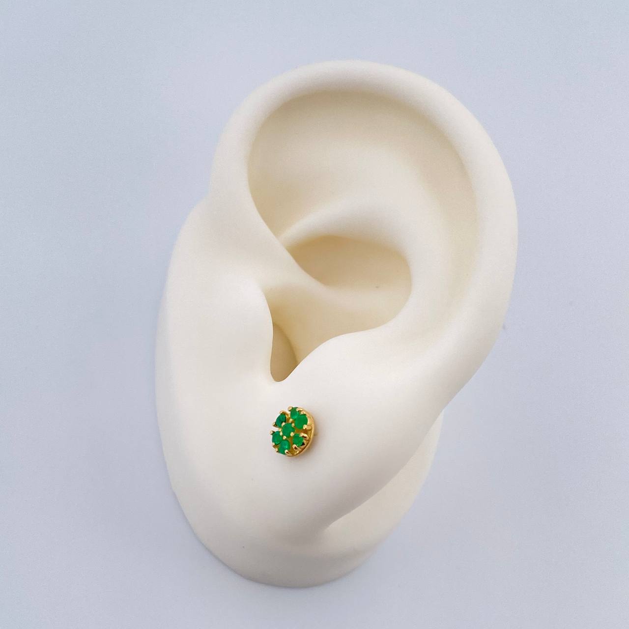 Topos Flor Esmeralda 1.2gr / Oro Amarillo 18K &