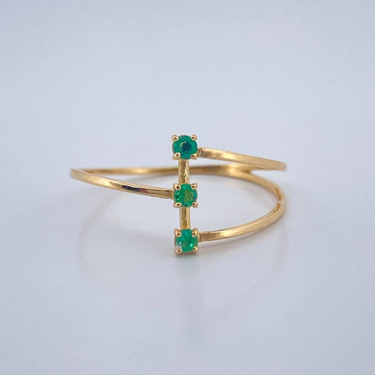 Anillo Abrazo Esmeralda 1.15gr / T8 1/4 / Oro Amarillo 18K &