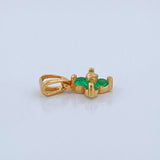Dije Flor Esmeralda 0.8gr / 1/2 in / Oro Amarillo 18K &