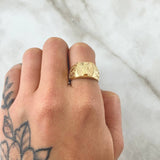 Anillo Virgen Milagrosa Sello Camandula 4.45gr / T7 1/4 / Diamantado Oro Amarillo 18K