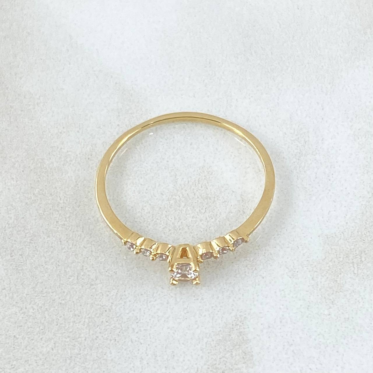 Trinity Channel Solitaire Ring 1.15gr / Size 7 / 18K Gold ©