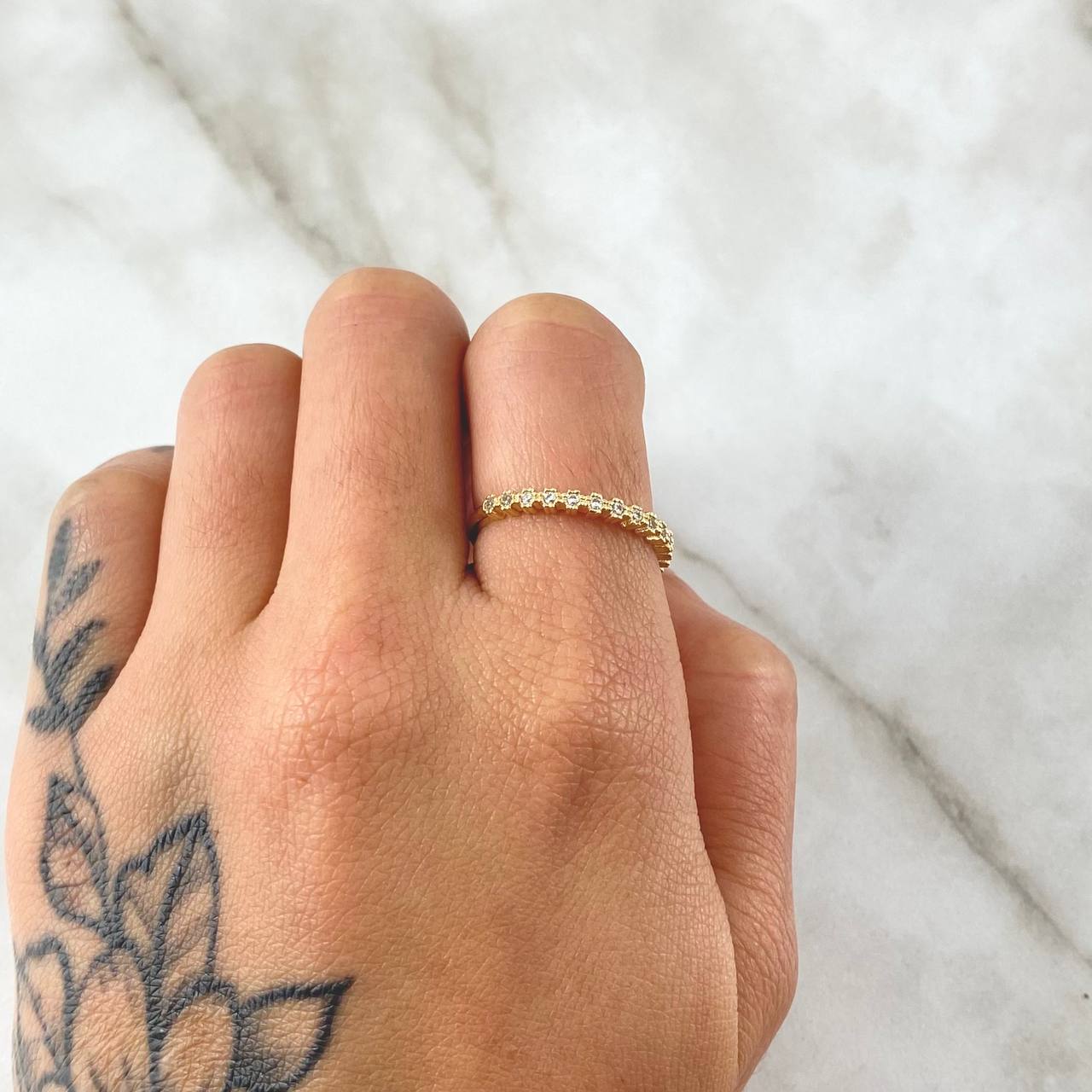 Anillo Linea De Ojos 1.7gr / T7 / Circones Blancos Oro Amarillo 18K ©