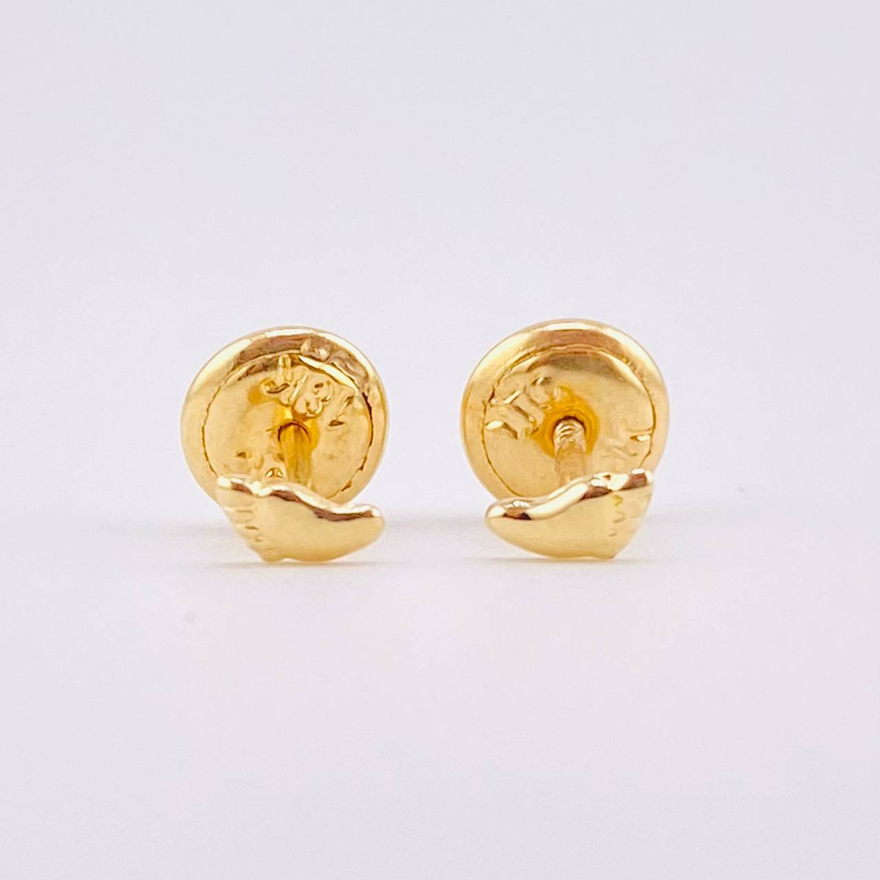 Feet Stud Earrings 0.4gr / 4mm Yellow Gold 18K ©