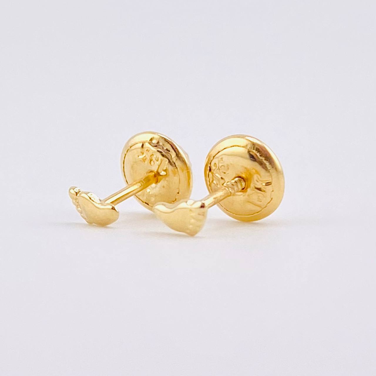 Feet Stud Earrings 0.4gr / 4mm Yellow Gold 18K ©