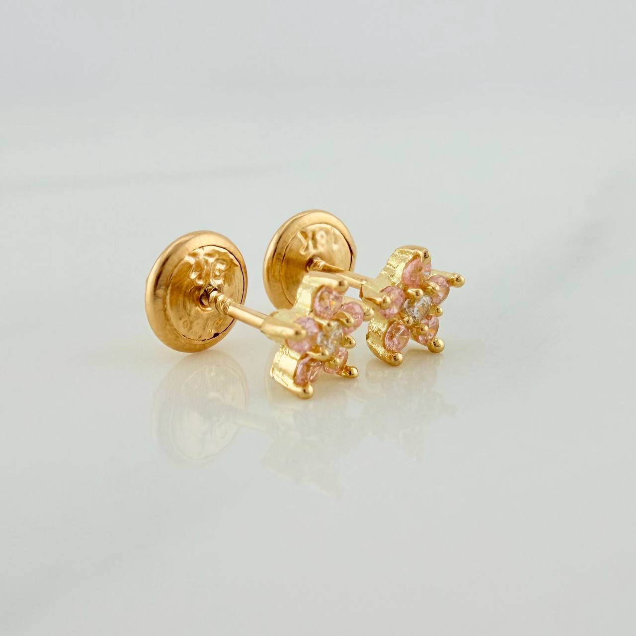 Topos Flor 0.85gr / 4mm Oro Amarillo 18K &