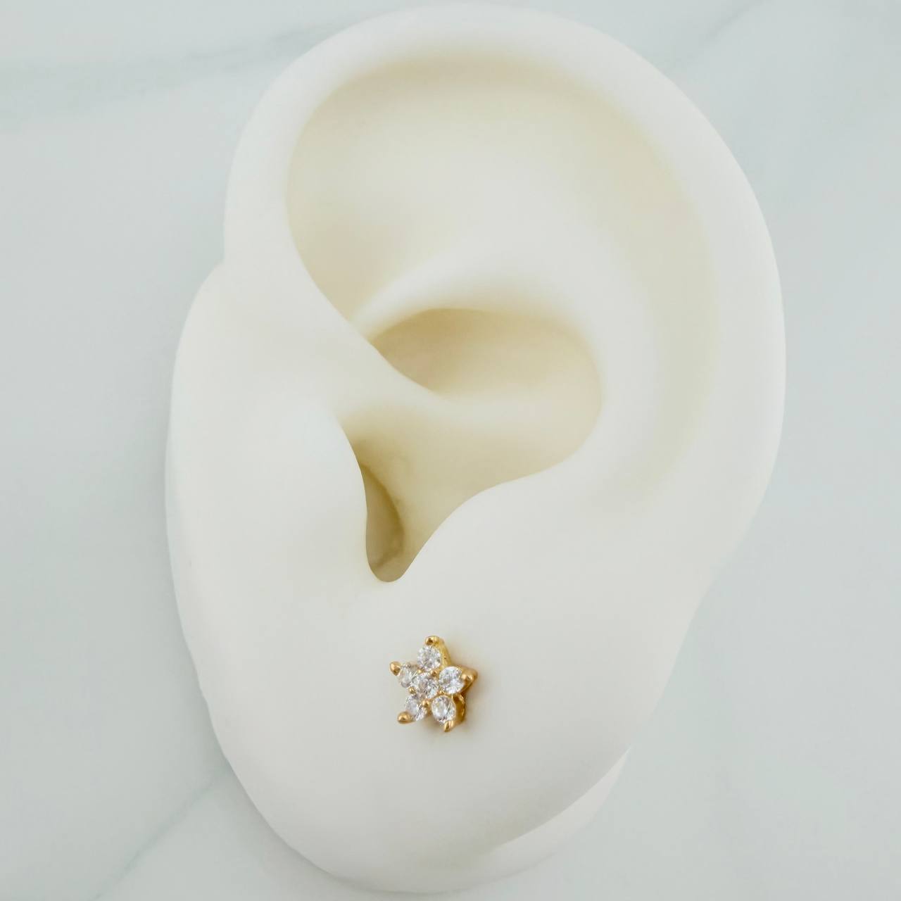 Topos Flor 0.8gr / 4mm Oro Amarillo 18K &