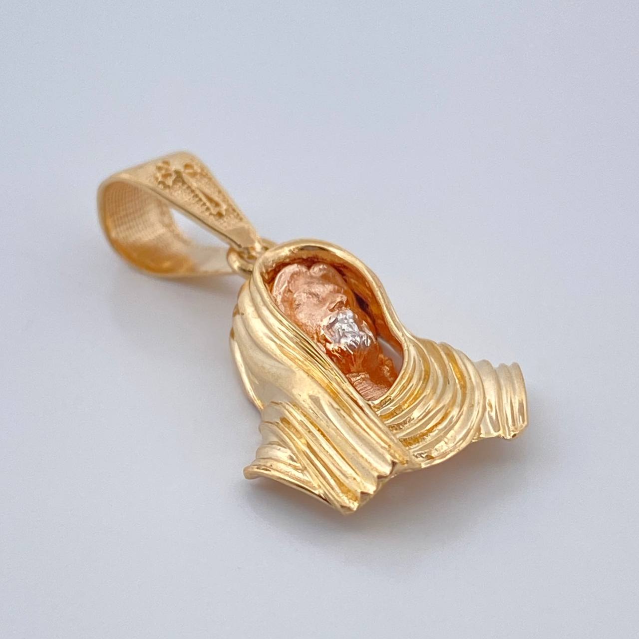 Dije Rostro Cristo 3.7gr / 1 1/4 in / Tres Oros 18K %