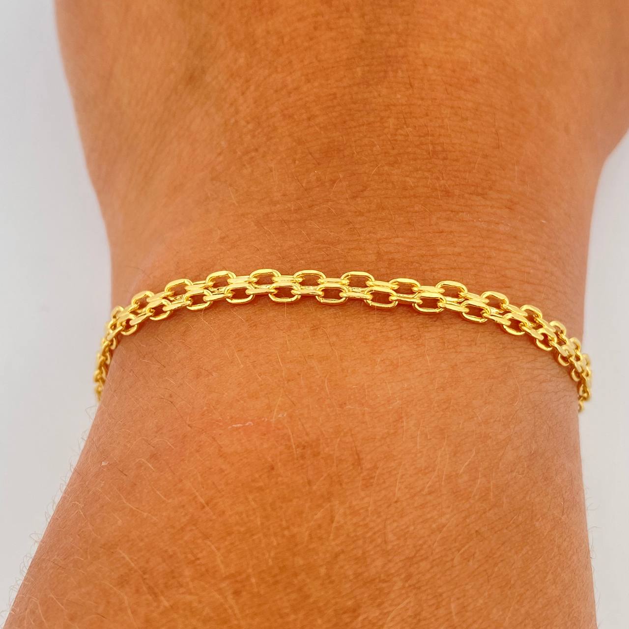 Pulso China 2.45gr / 6 1/2 in / 3.54mm Oro Amarillo +1 18K %