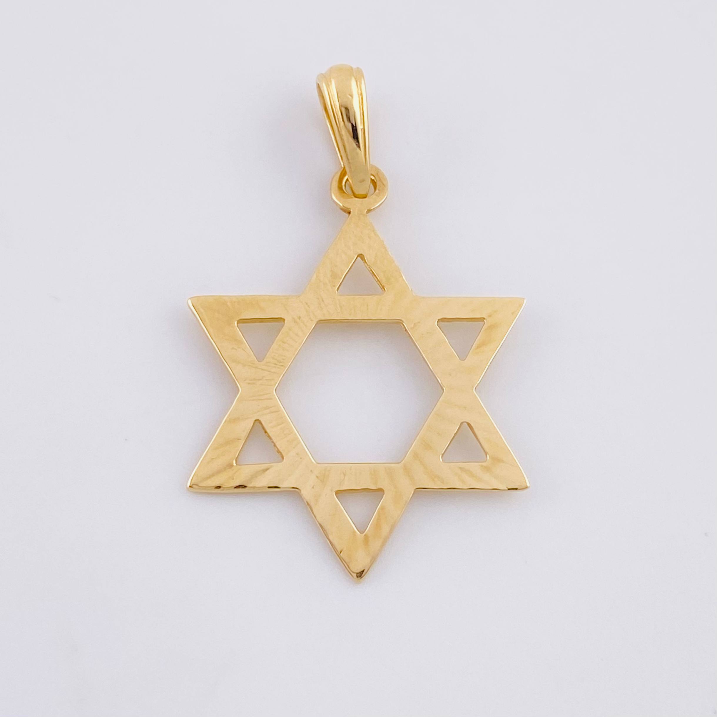 Dije Estrella de David 1.65g / 1 1/4 in Oro Amarillo 18K