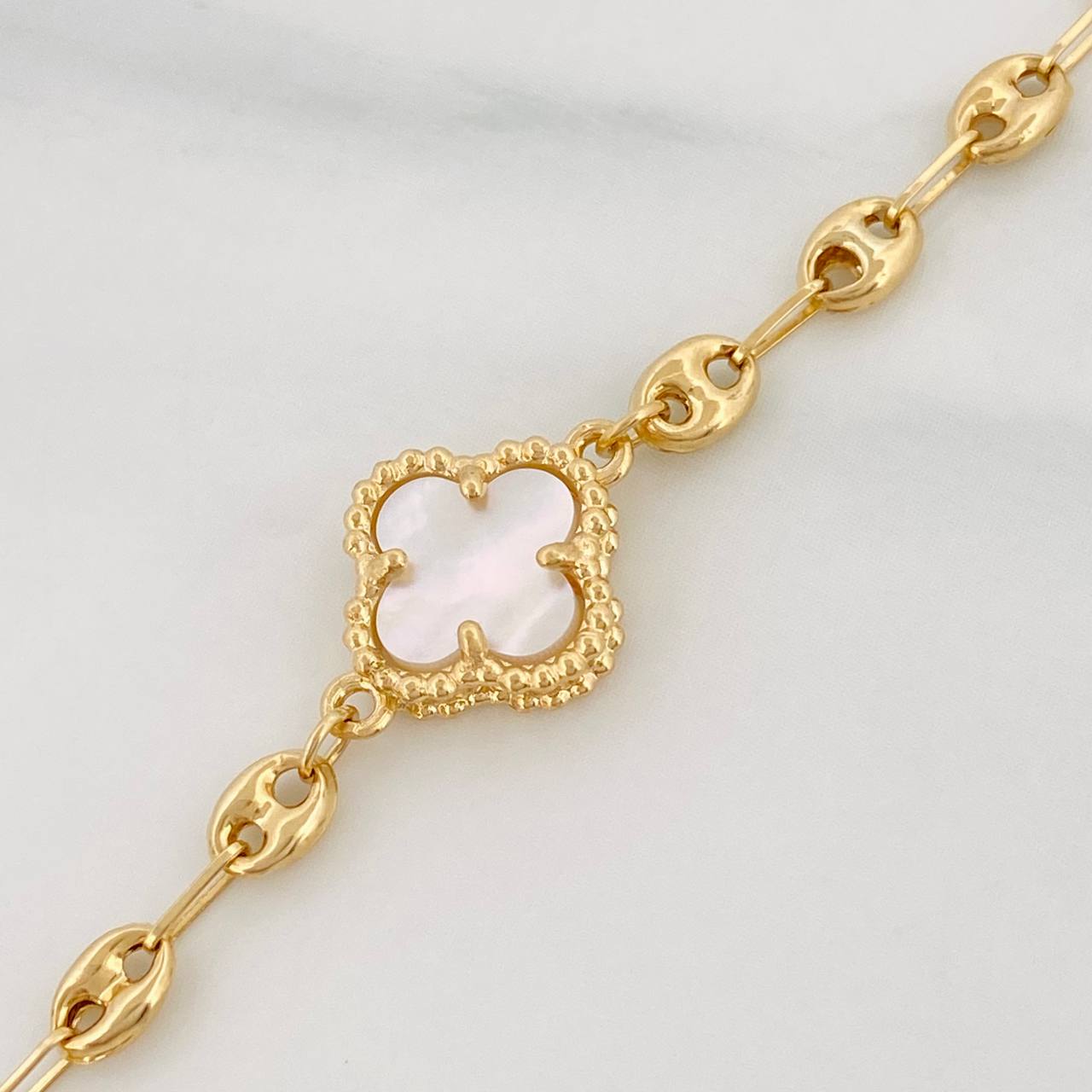 Pulso GC Trebol 4.85g / 7 3/4 in / 3.6mm Oro Amarillo 18K
