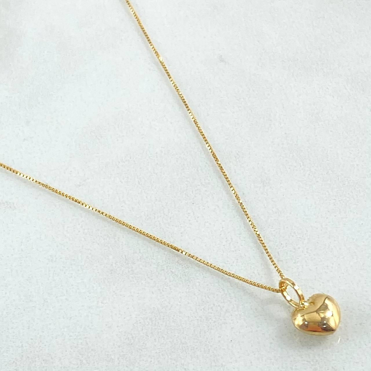 Set Cadena Veneciana 1gr / 45cm / 0.6mm + Dije Corazón Troquelado 0.35gr / 1cm / 1.35gr Oro Amarillo 18K (Oferta)