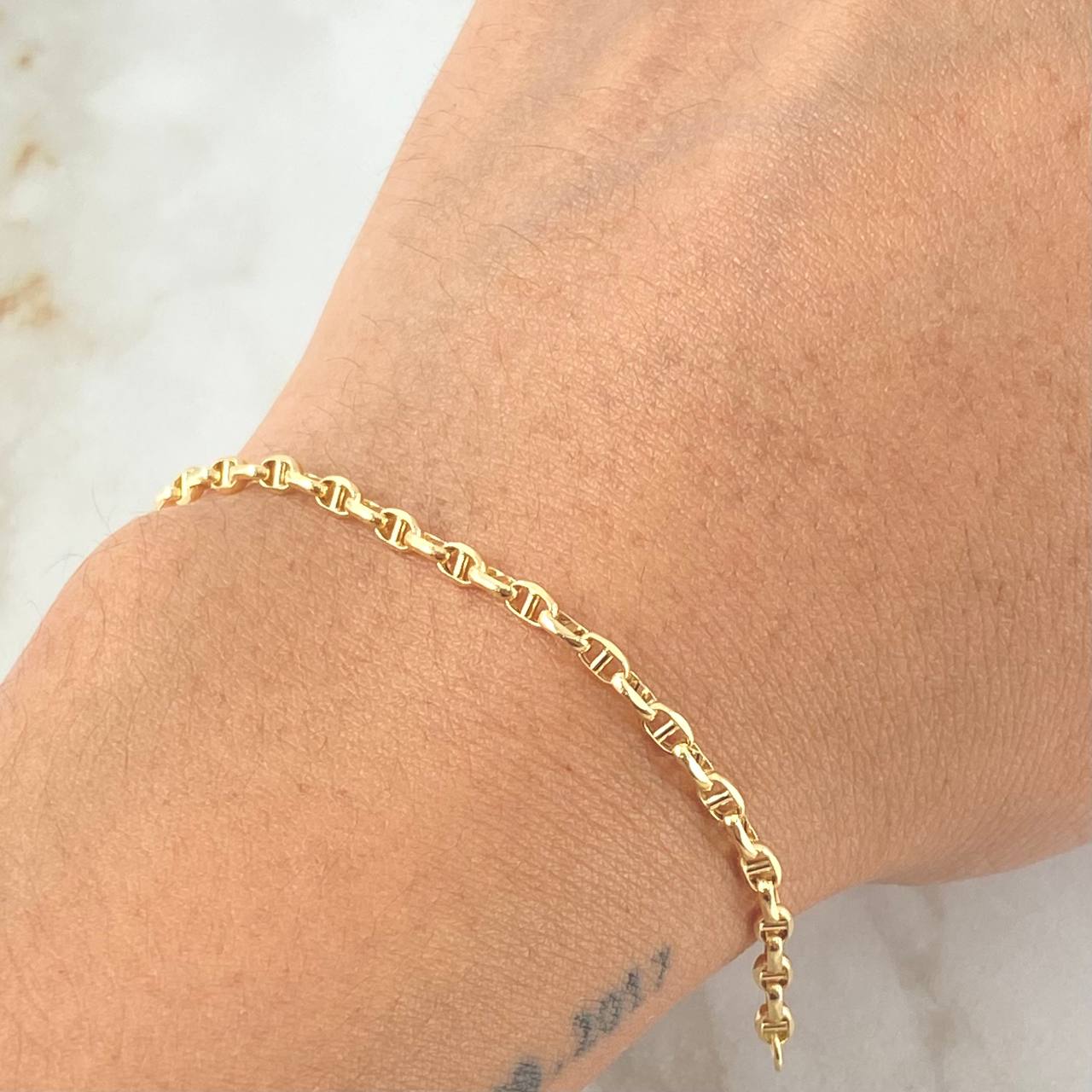 Pulso Escalera Volga 3.7gr / 8 in / 3.7mm Oro Amarillo +3 18K