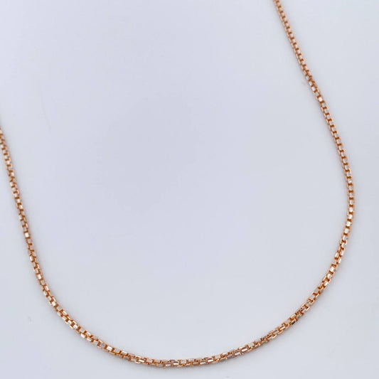 Cadena Veneciana 8.95gr / 27 3/4 in / 1.58mm Dos Oros Blanco Rosa +3 18K %