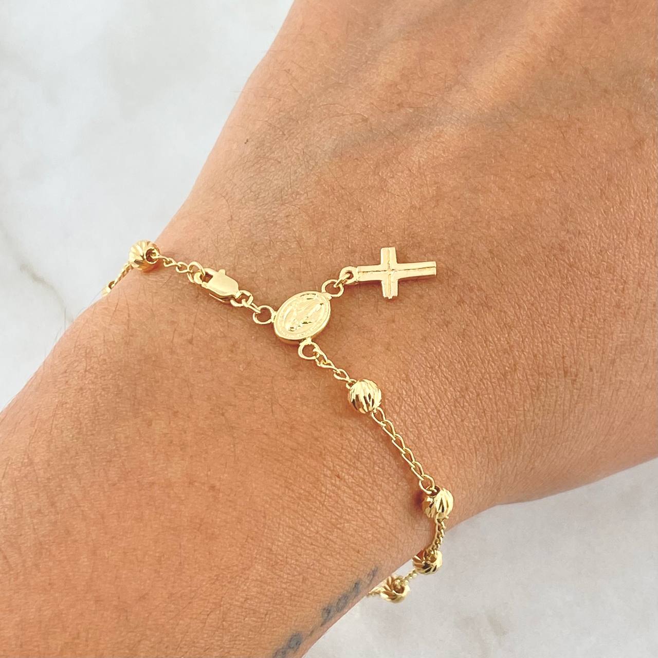 Bracelet Miraculous Virgin Denarius Cross Polished 3.15gr / 19cm / 4mm Beads Diamond Cut 18K Yellow Gold