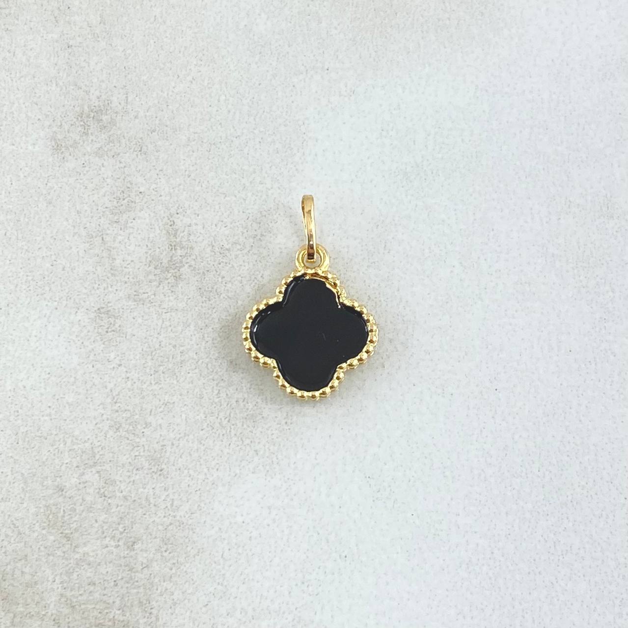 Dije Trebol VCyA 0.7gr / 1.5cm / Resina Negra Oro Amarillo 18K