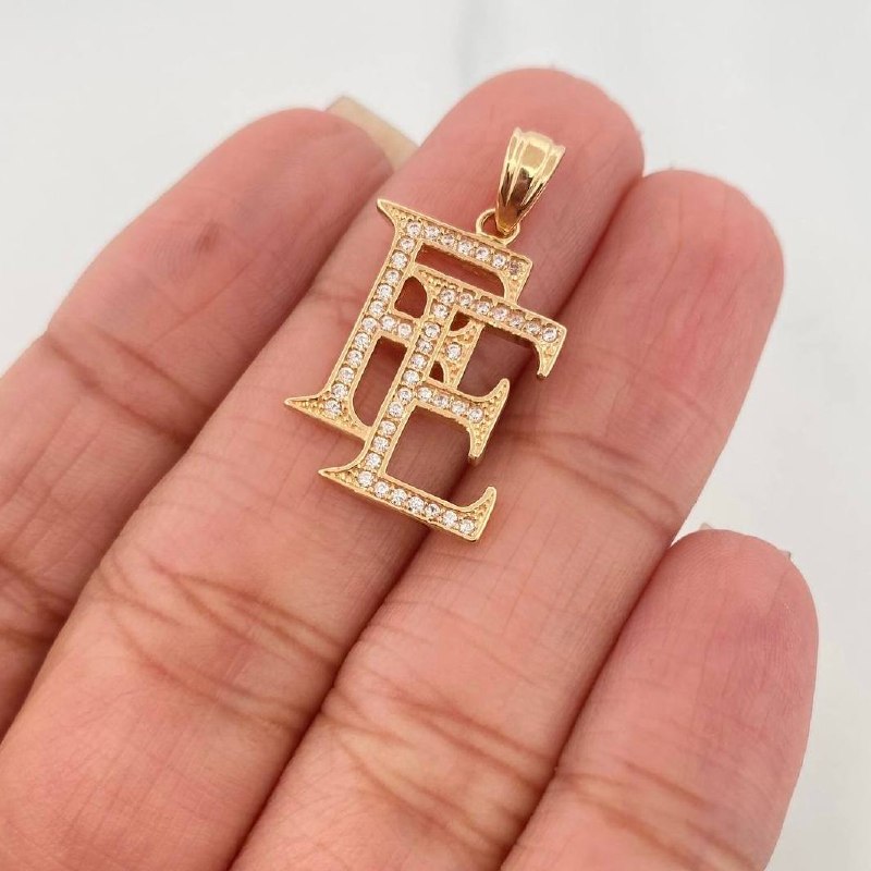 Dije Fe 2.25 g / 1 in Oro Amarillo 18K