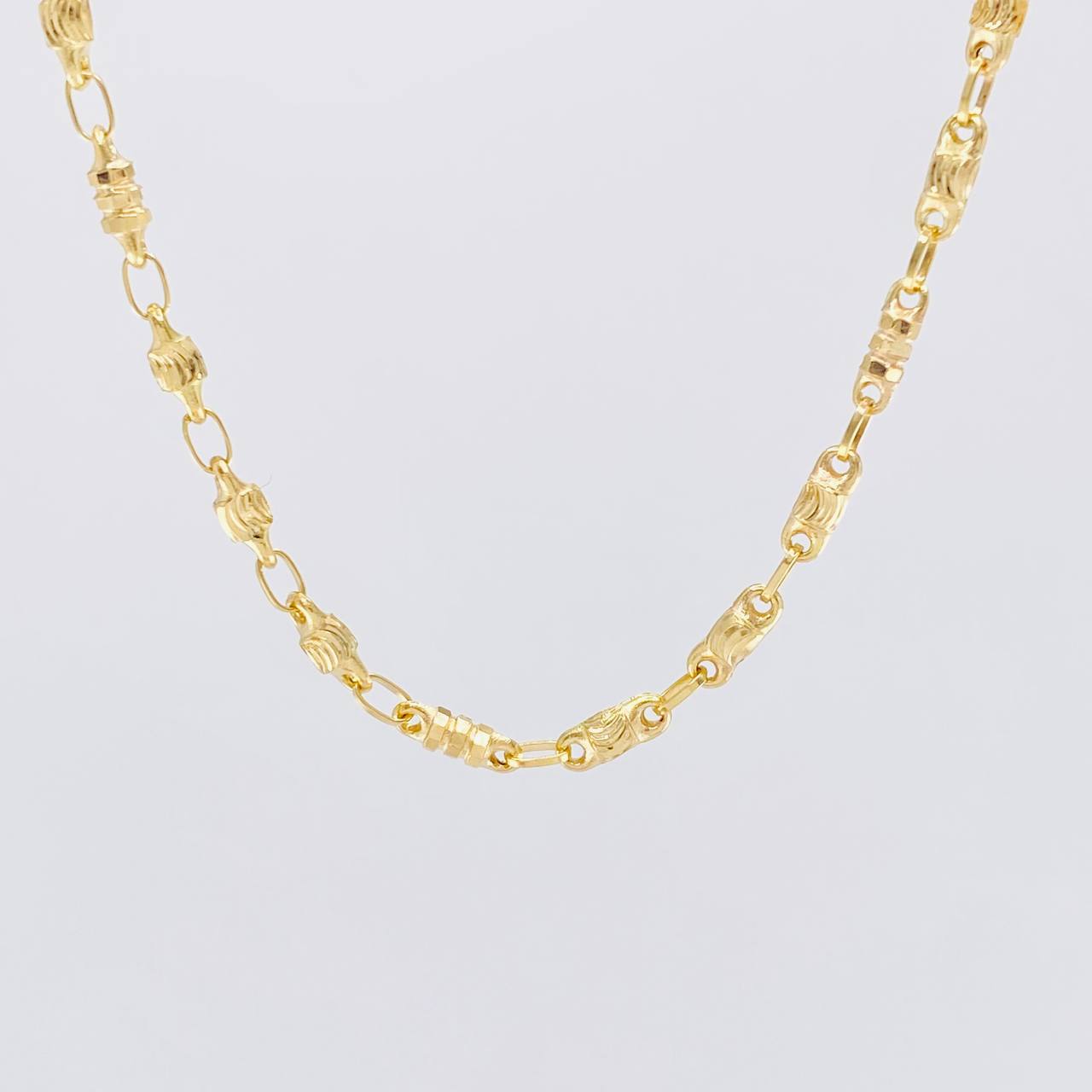 Cadena Rustica Barril Diamantado 16.15g / 26 in / 3.2mm Oro Amarillo 18K