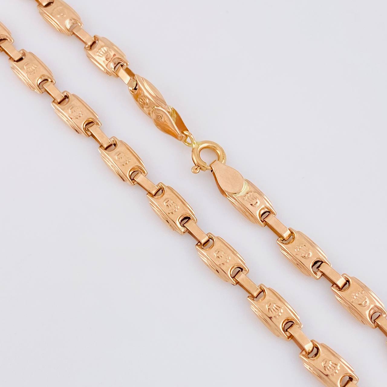 Cadena Rustica Corona 14.55g / 26 in / 5mm Oro Rosa 18K