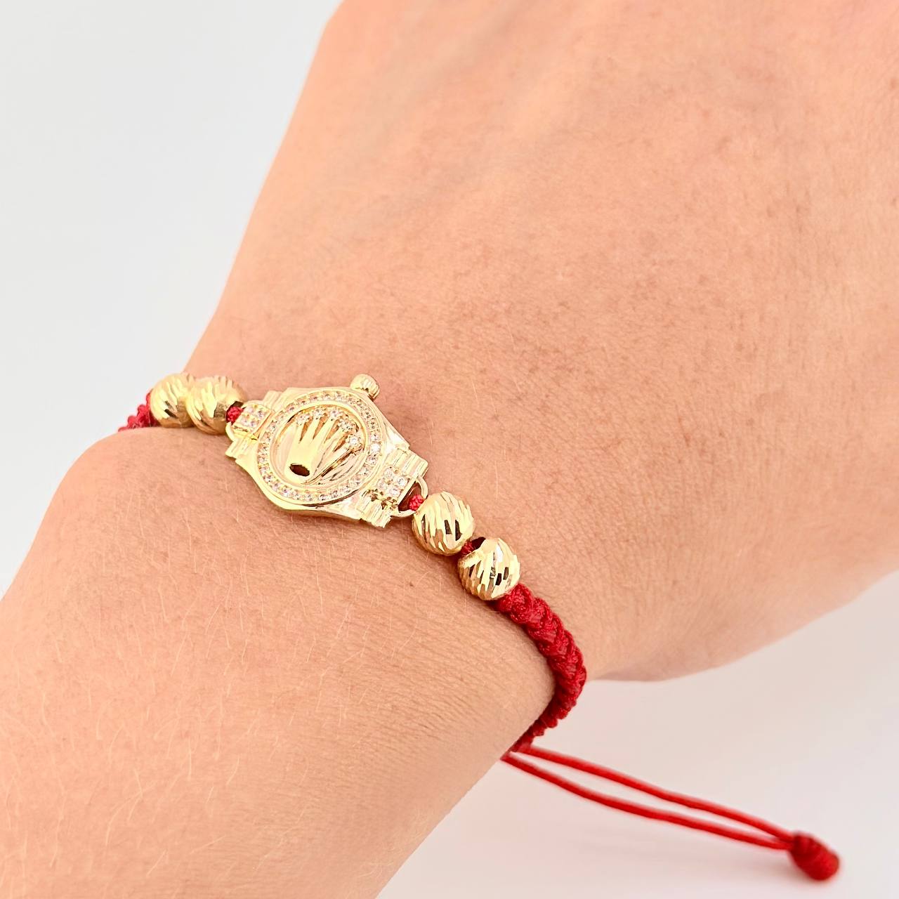 Pulsera Tejida Roja Correa Corona Bolas Diamantadas Oro Amarillo 18K